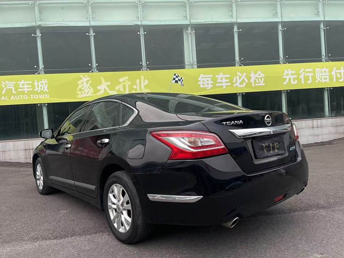 日產(chǎn) 天籟  2015款 2.0L XE-Sporty歐冠運動版圖片