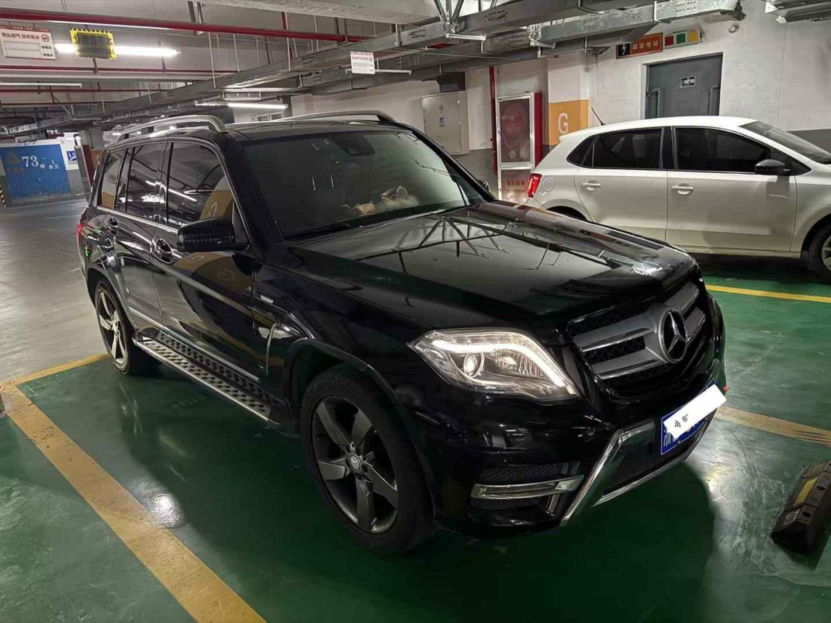 奔馳 奔馳GLK級(jí)  2015款 GLK 260 4MATIC 動(dòng)感型 極致版圖片