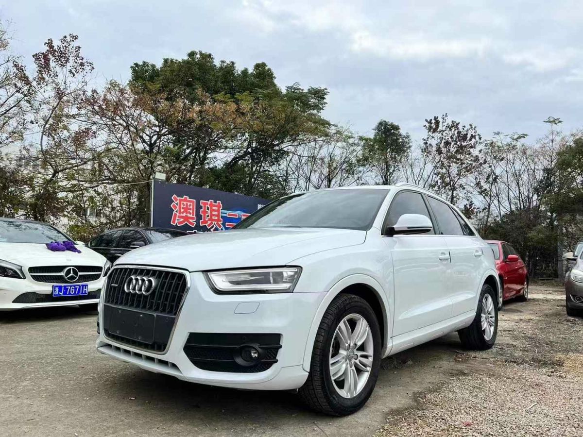 奧迪 奧迪Q3  2015款 Q3 2.0TFSI 35TFSI 進(jìn)取型圖片