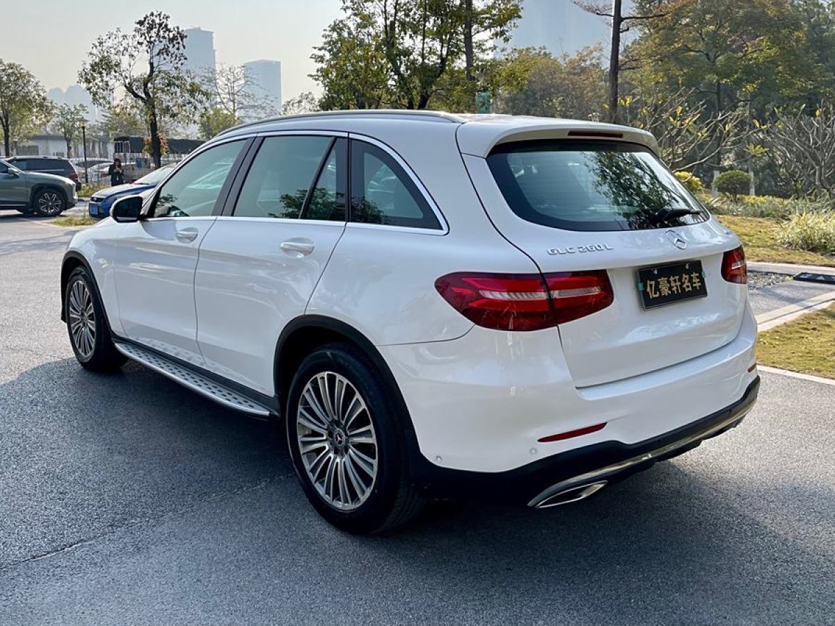 奔馳 奔馳GLC  2017款 GLC 260 4MATIC 動感型圖片