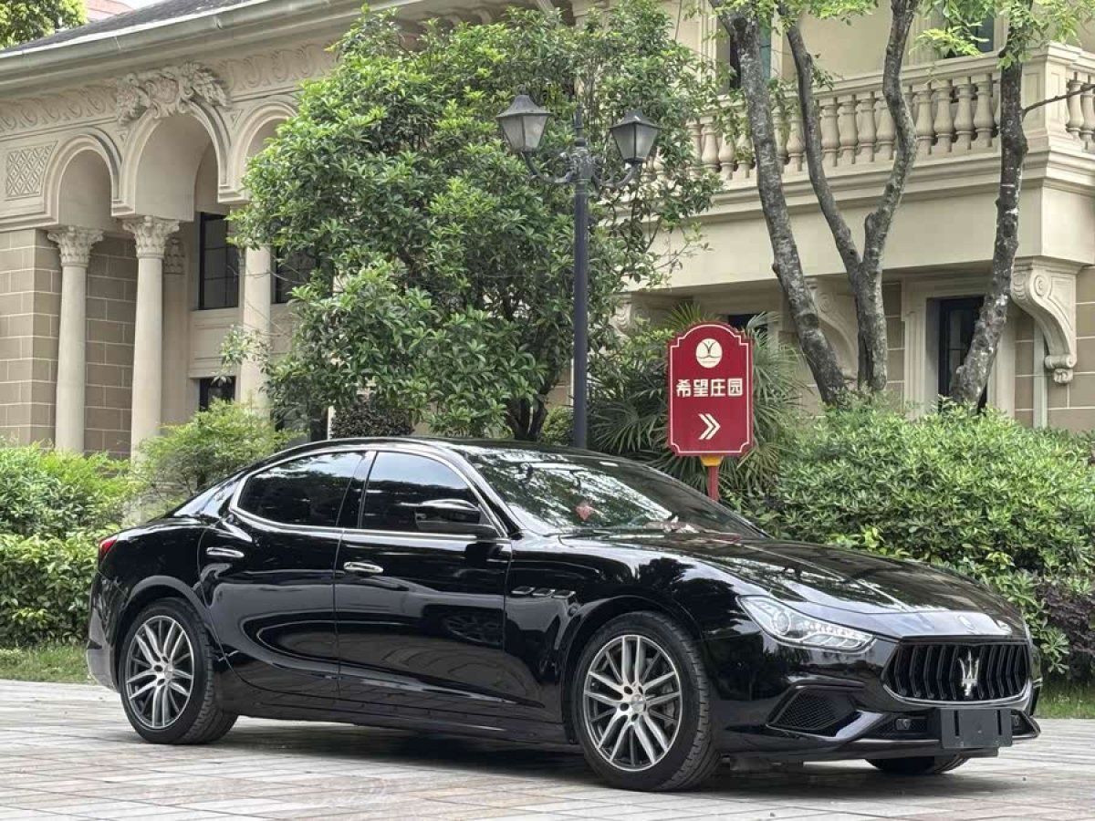 瑪莎拉蒂 Ghibli  2019款 3.0T 350Hp 標(biāo)準(zhǔn)版 國VI圖片