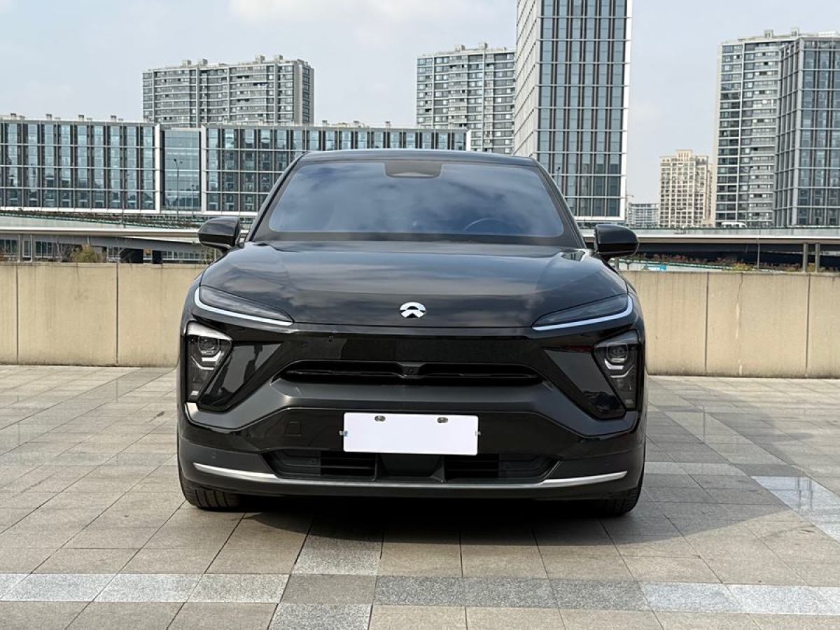 蔚來(lái) 蔚來(lái)EC6  2022款 75kWh 運(yùn)動(dòng)版圖片