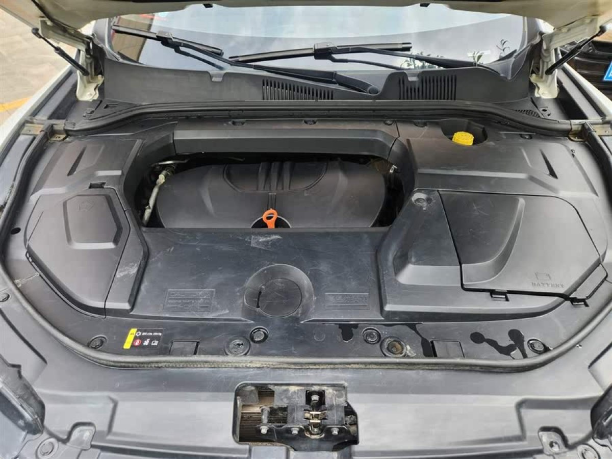 WEY VV5  2019款  1.5T 兩驅(qū)顏先鋒圖片