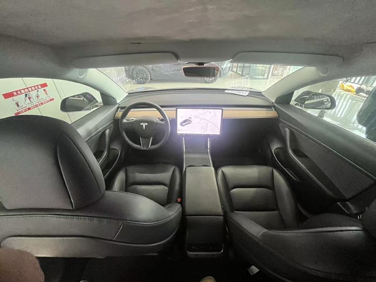 特斯拉 Model 3  2019款 標準續(xù)航后驅(qū)升級版圖片