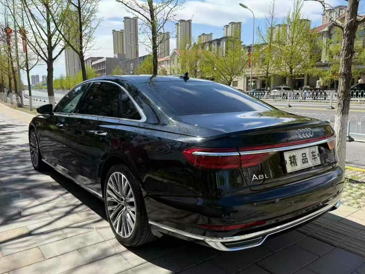 奧迪 奧迪S8  2020款 S8L 4.0TFSI quattro圖片