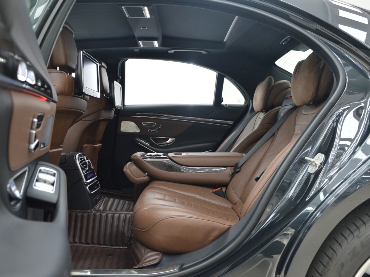 2014年2月奔驰 奔驰S级  2014款 S 500 L