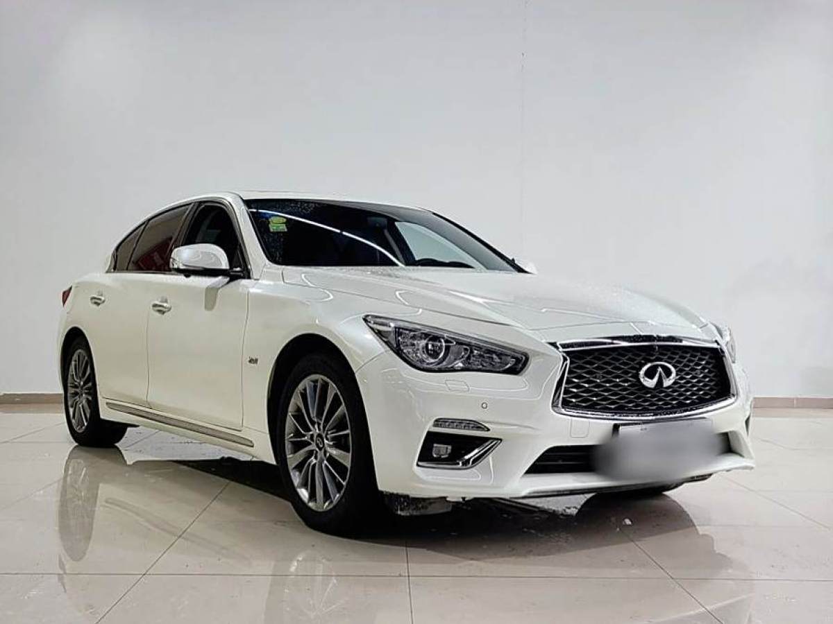 2017年10月英菲尼迪 Q50L  2018款  2.0T 逸享版 國VI