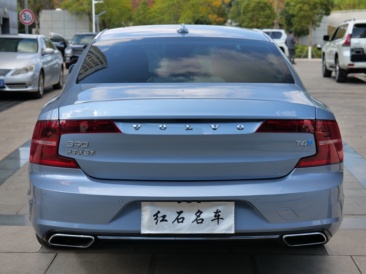 沃爾沃 S90  2017款 T4 智遠(yuǎn)版圖片