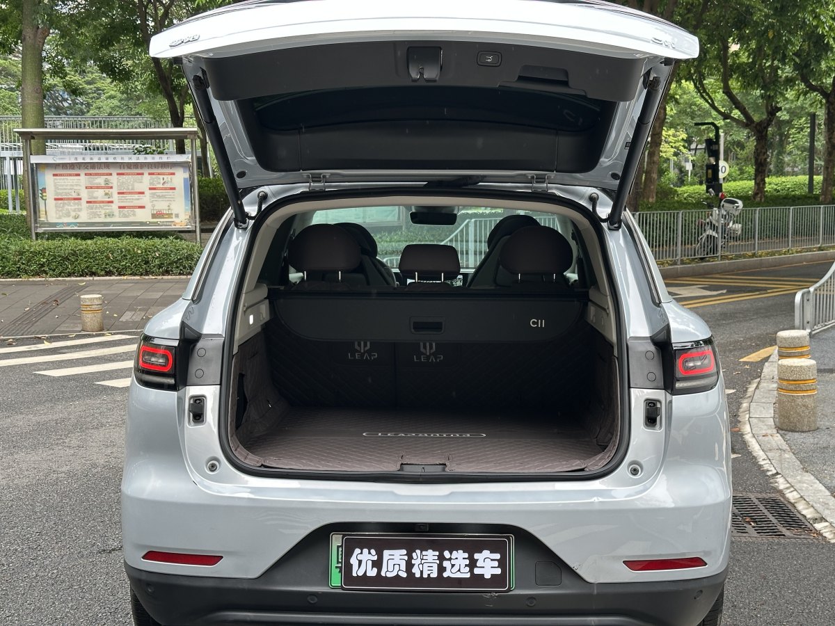 零跑 零跑C11  2023款 增程 300智享版圖片