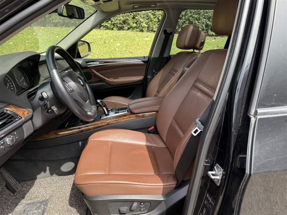 寶馬 寶馬X5  2011款 xDrive35i 豪華型圖片