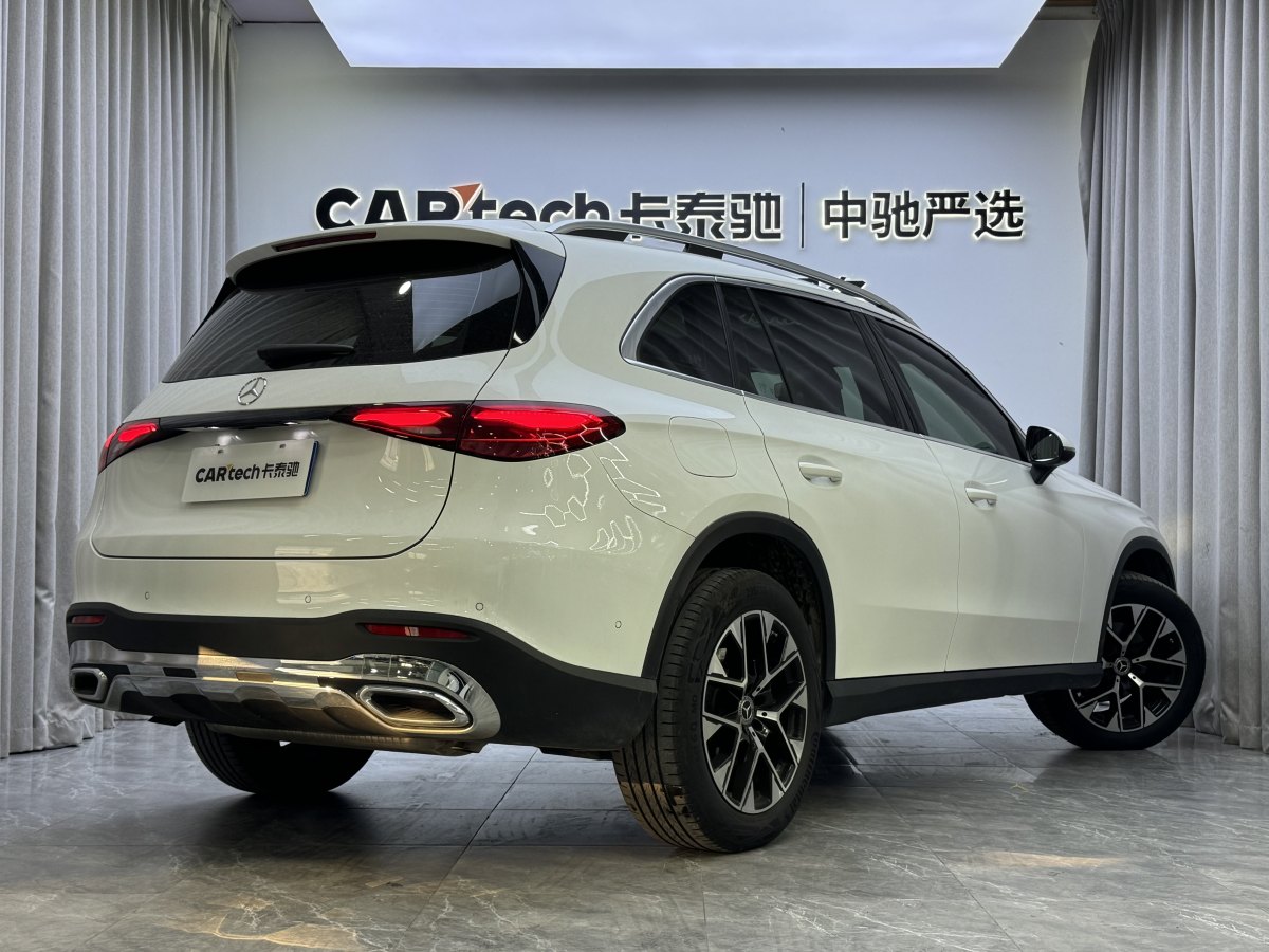 奔馳 奔馳GLC  2023款 改款 GLC 260 L 4MATIC 動感型 5座圖片