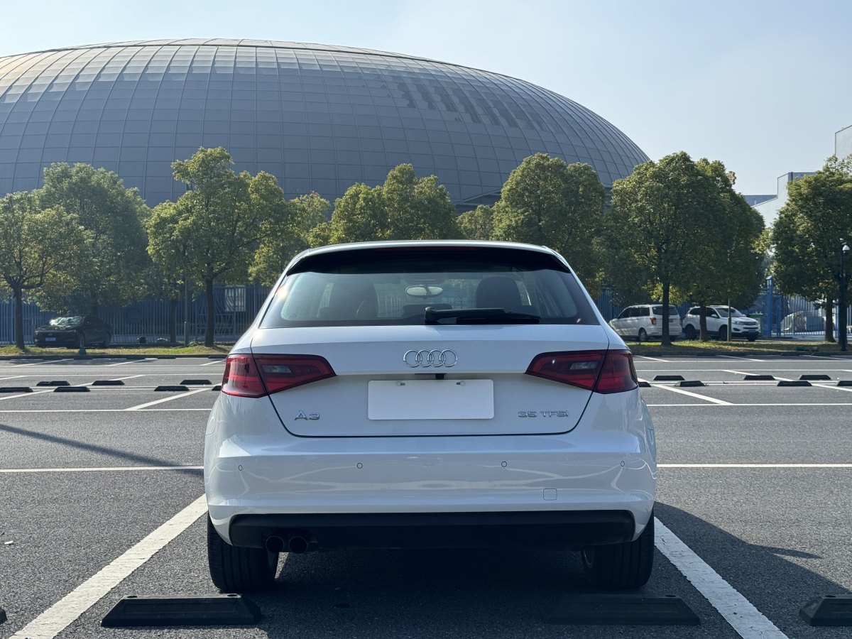 奧迪 奧迪A3  2014款 Sportback 35 TFSI 自動舒適型圖片