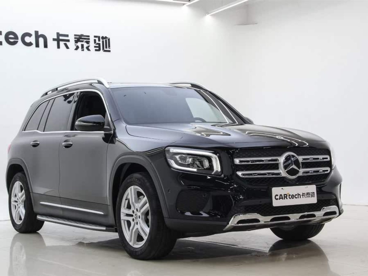 奔馳 奔馳GLB  2023款 GLB 220 動(dòng)感型圖片
