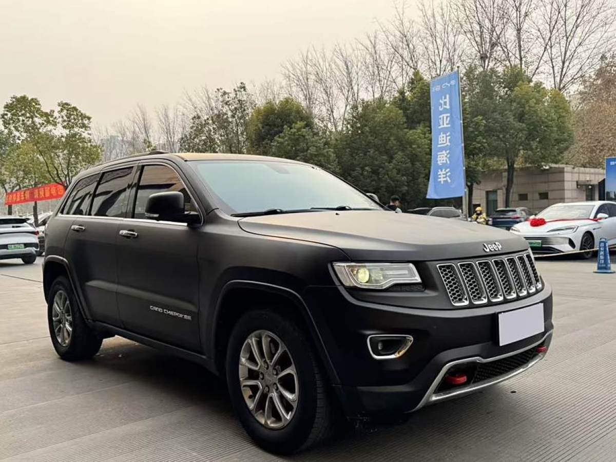 Jeep 大切諾基  2015款 3.0L 舒享導航版圖片