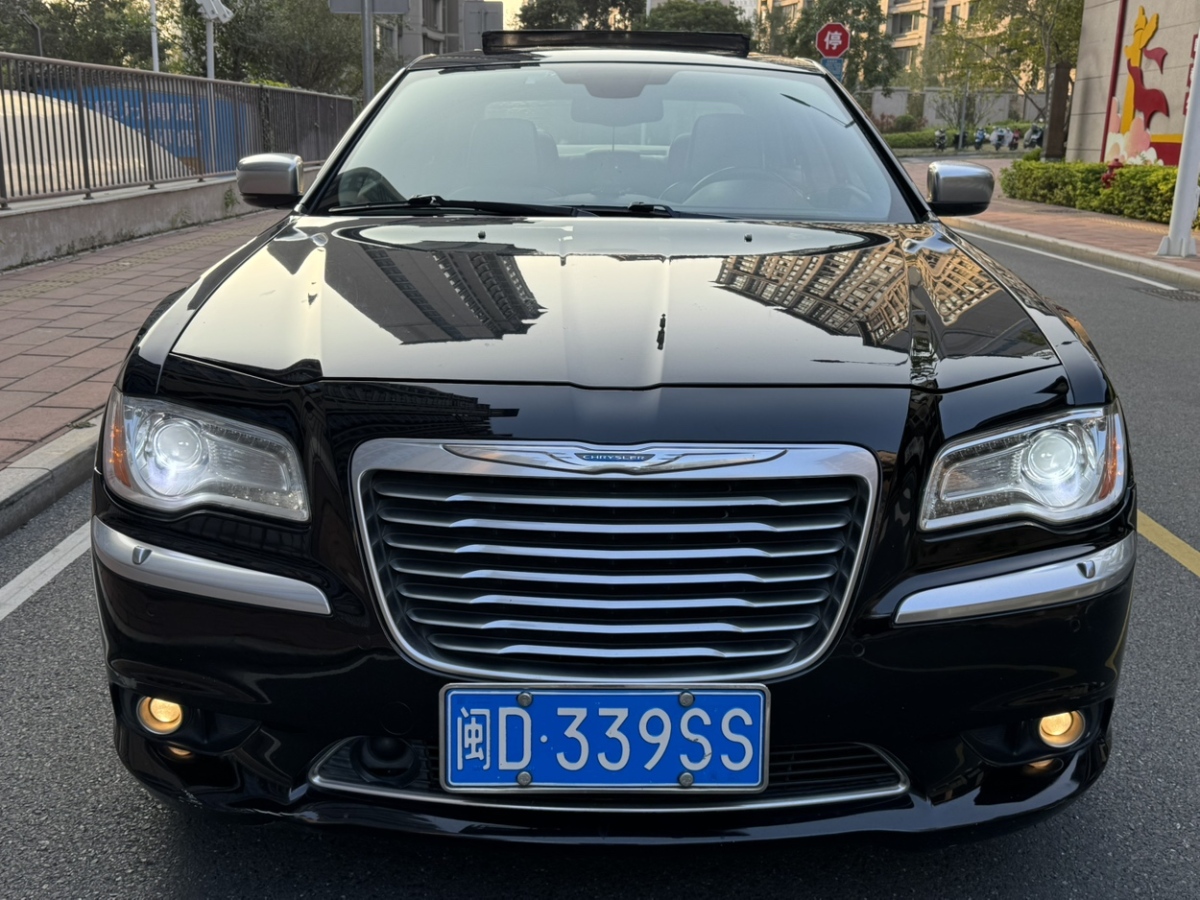 克萊斯勒 300C  2013款 3.6L 尊崇版圖片