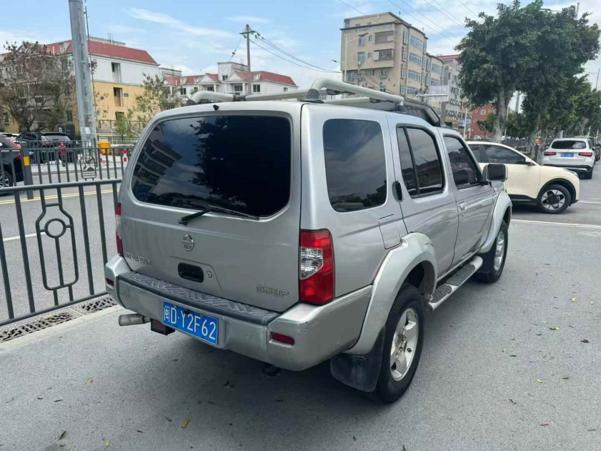 日產(chǎn) 帕拉丁 圖片
