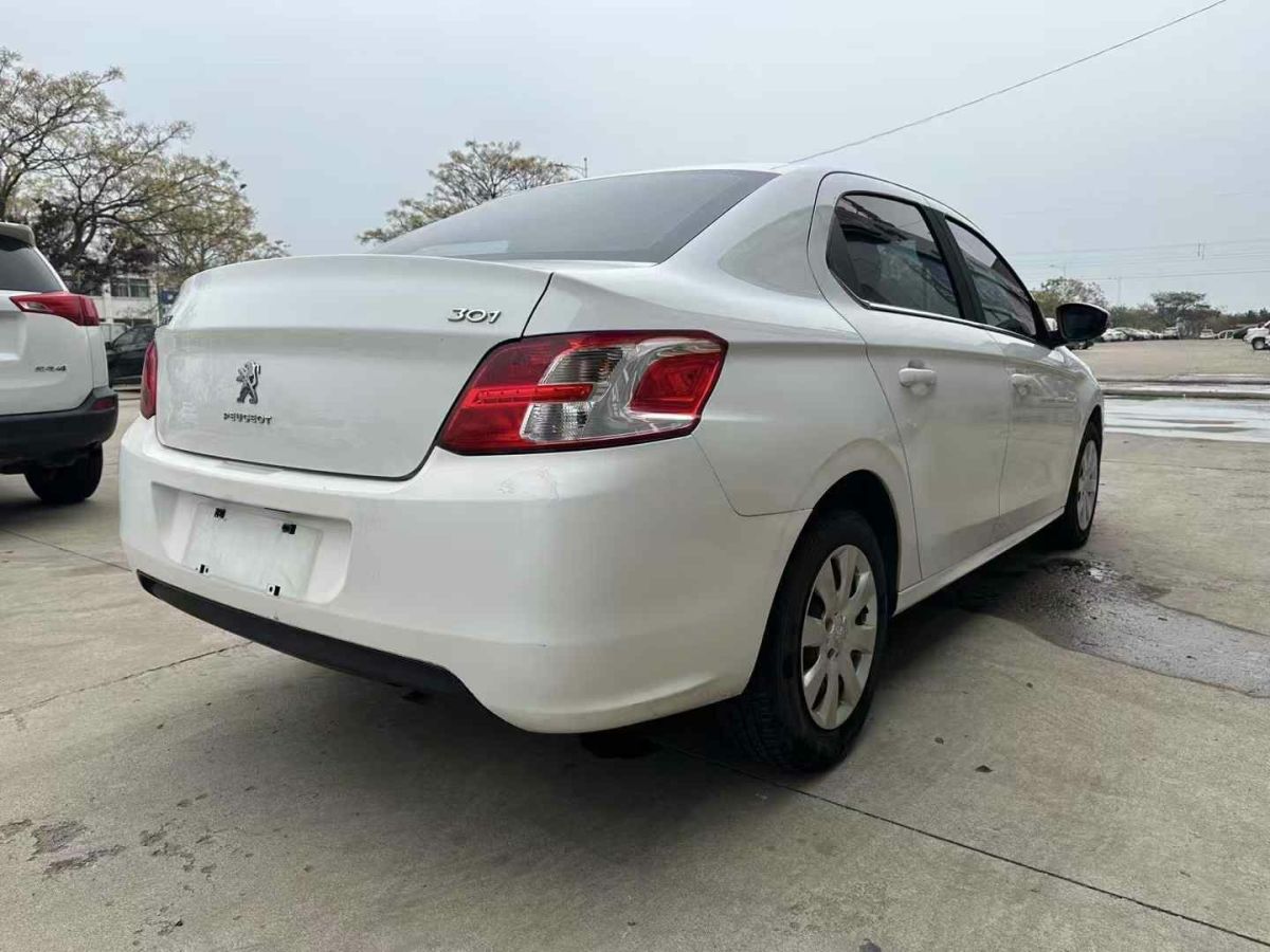 日產(chǎn) 天籟  2019款 2.0L XE 時(shí)尚版圖片