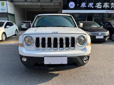 2016年5月 Jeep 自由客(进口) 2.0L 运动版图片