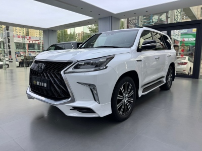 雷克萨斯 LX 570 限量超级运动 中东版图片