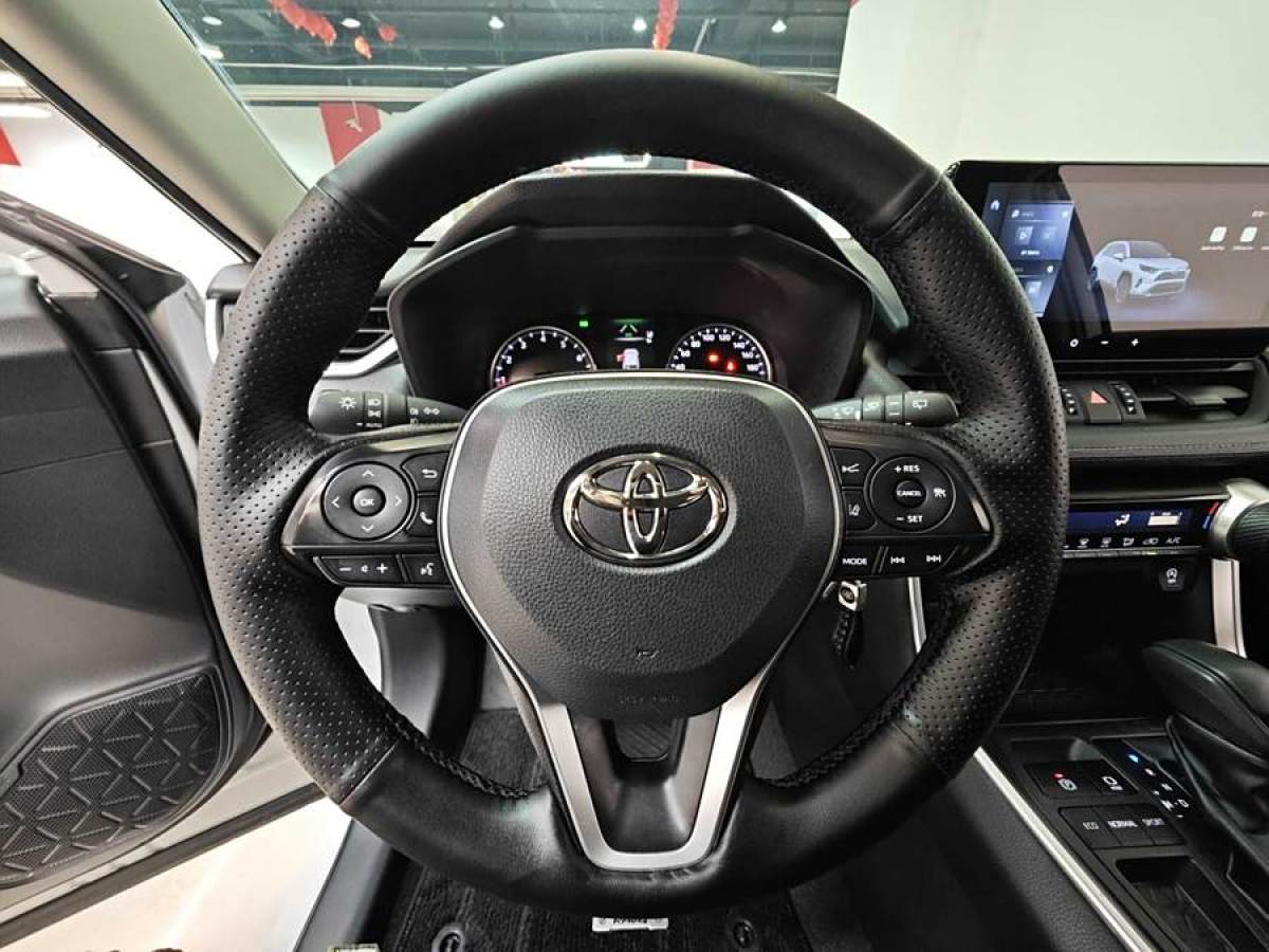 豐田 RAV4榮放  2023款 2.0L CVT兩驅(qū)都市版圖片