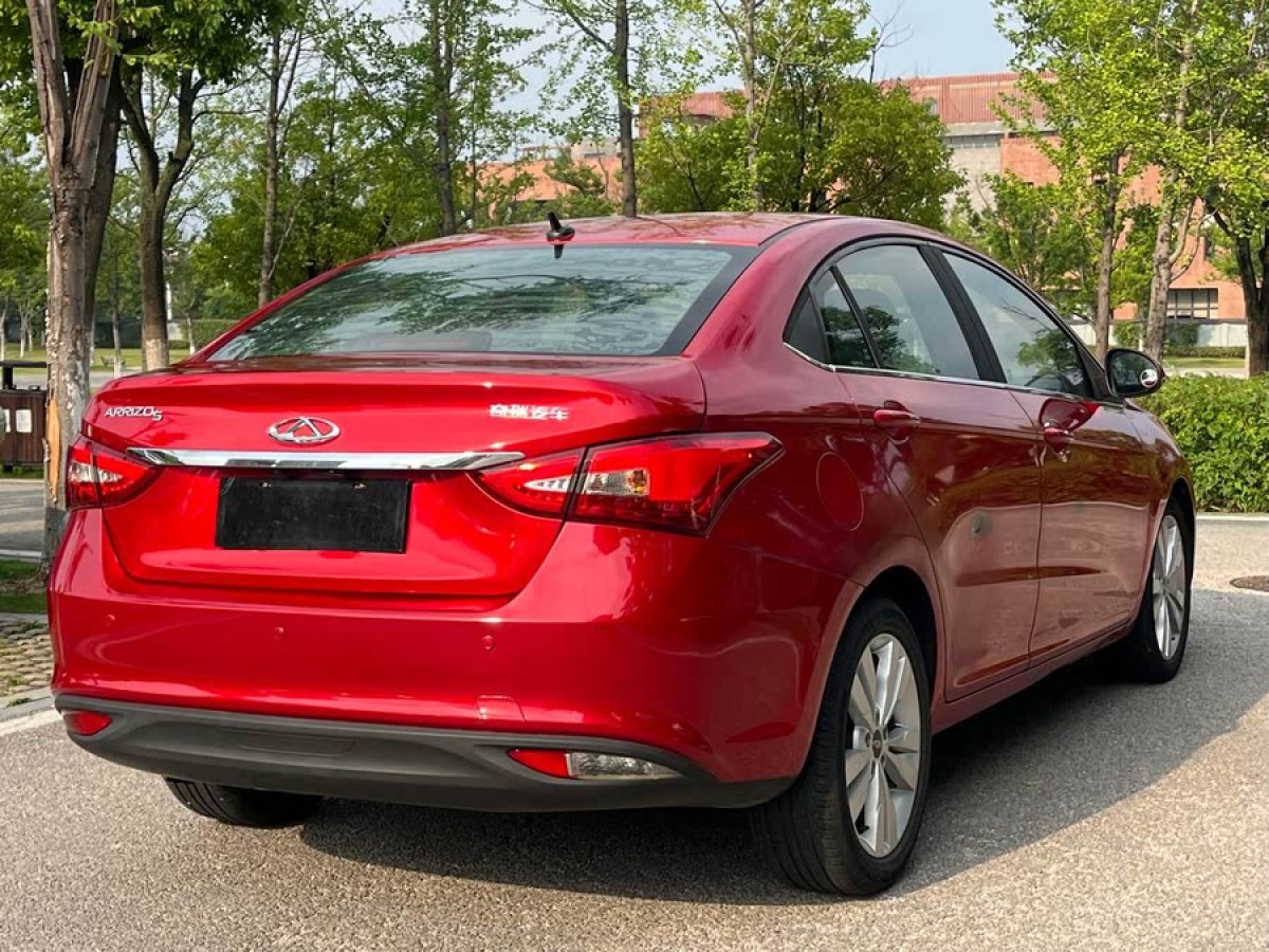 奇瑞 艾瑞澤5  2016款 1.5L CVT領(lǐng)銳版圖片