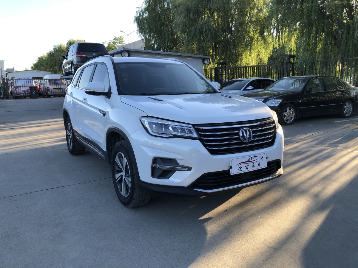 2019年8月長(zhǎng)安 CS75  2020款  280T 手動(dòng)智惠型 國(guó)VI