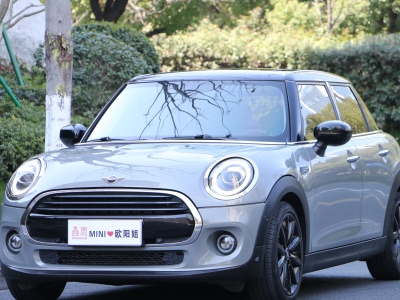 2020年12月 MINI MINI 1.5T COOPER 藝術(shù)家 五門(mén)版圖片