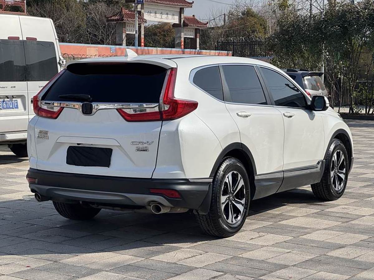 本田 CR-V  2019款 240TURBO CVT兩驅(qū)風(fēng)尚版 國V圖片