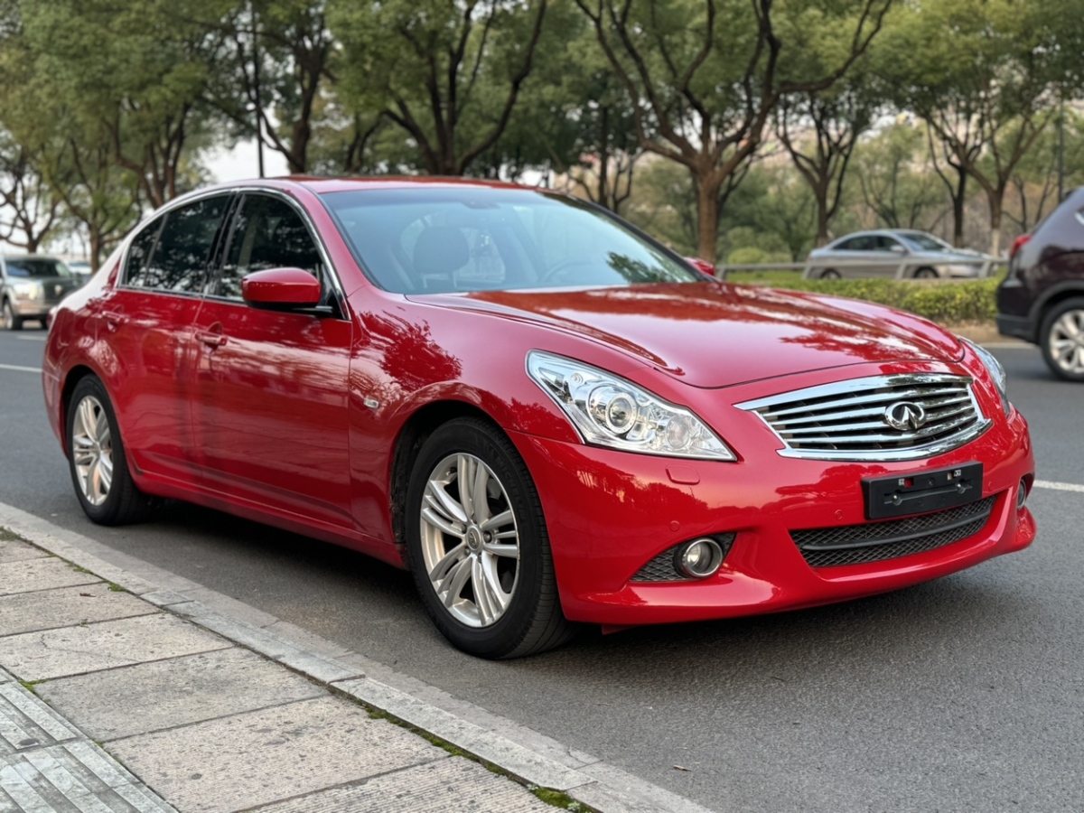 英菲尼迪 G系  2010款 G25 Sedan 豪華運動版圖片