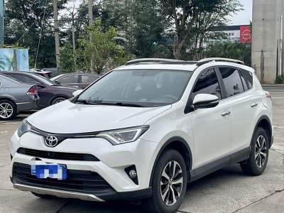 2017年1月 豐田 RAV4榮放 2.0L CVT兩驅(qū)風(fēng)尚版圖片