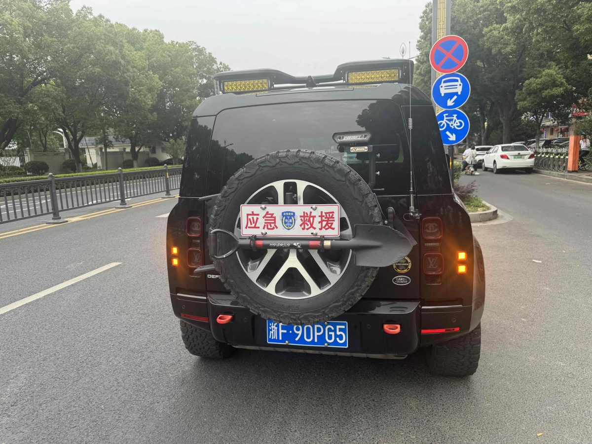 路虎 衛(wèi)士  2023款 改款 90 3.0T P400 XS圖片