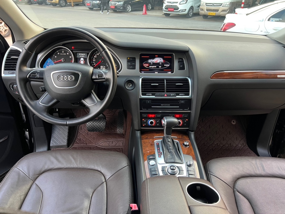 奧迪 奧迪Q7  2014款 35 TFSI 越野型圖片