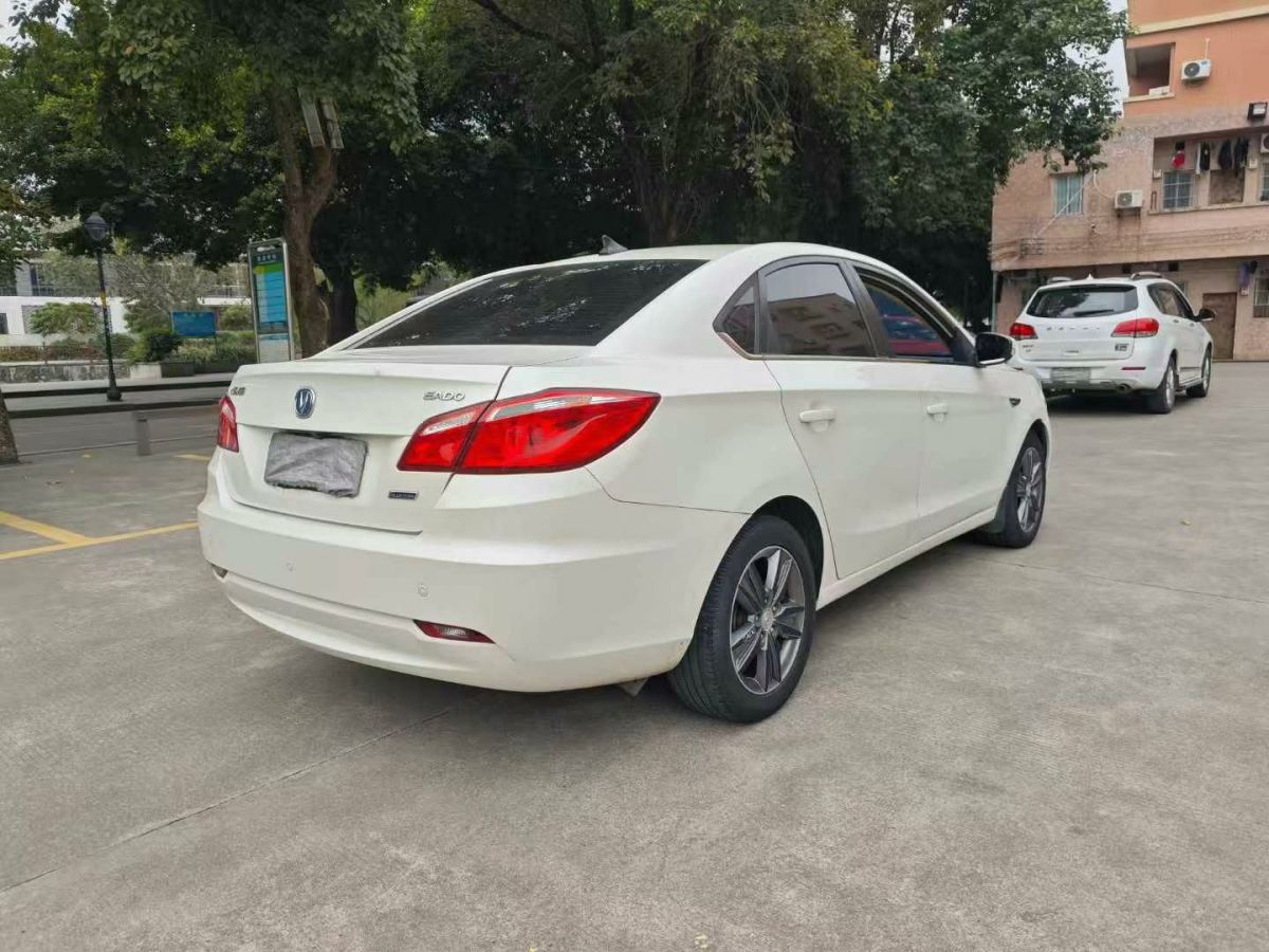 長(zhǎng)安 逸動(dòng)  2015款 1.6L 自動(dòng)精英型圖片