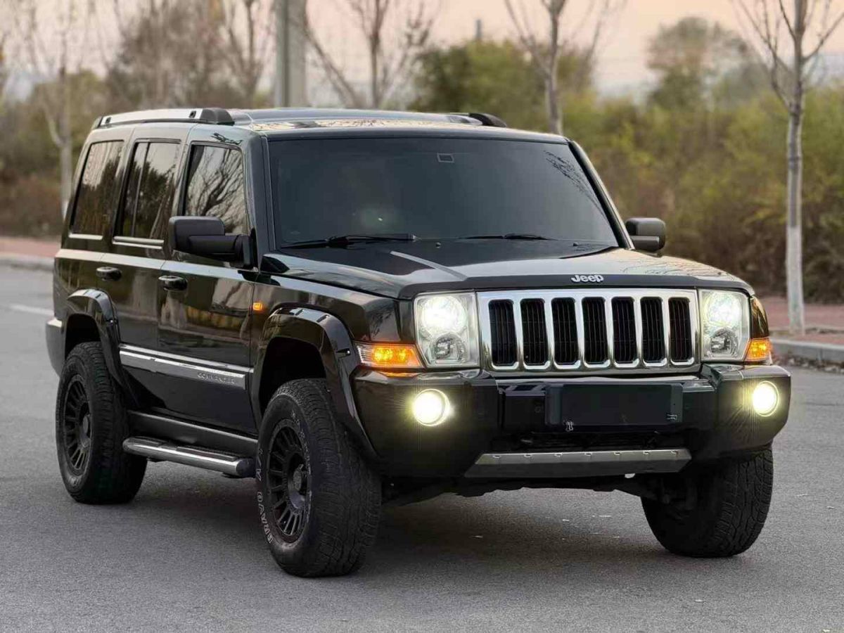 Jeep 指揮官  2009款 5.7圖片