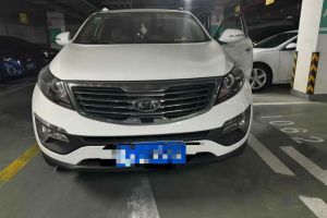 智跑 起亚 2.0L 手动两驱版GLS