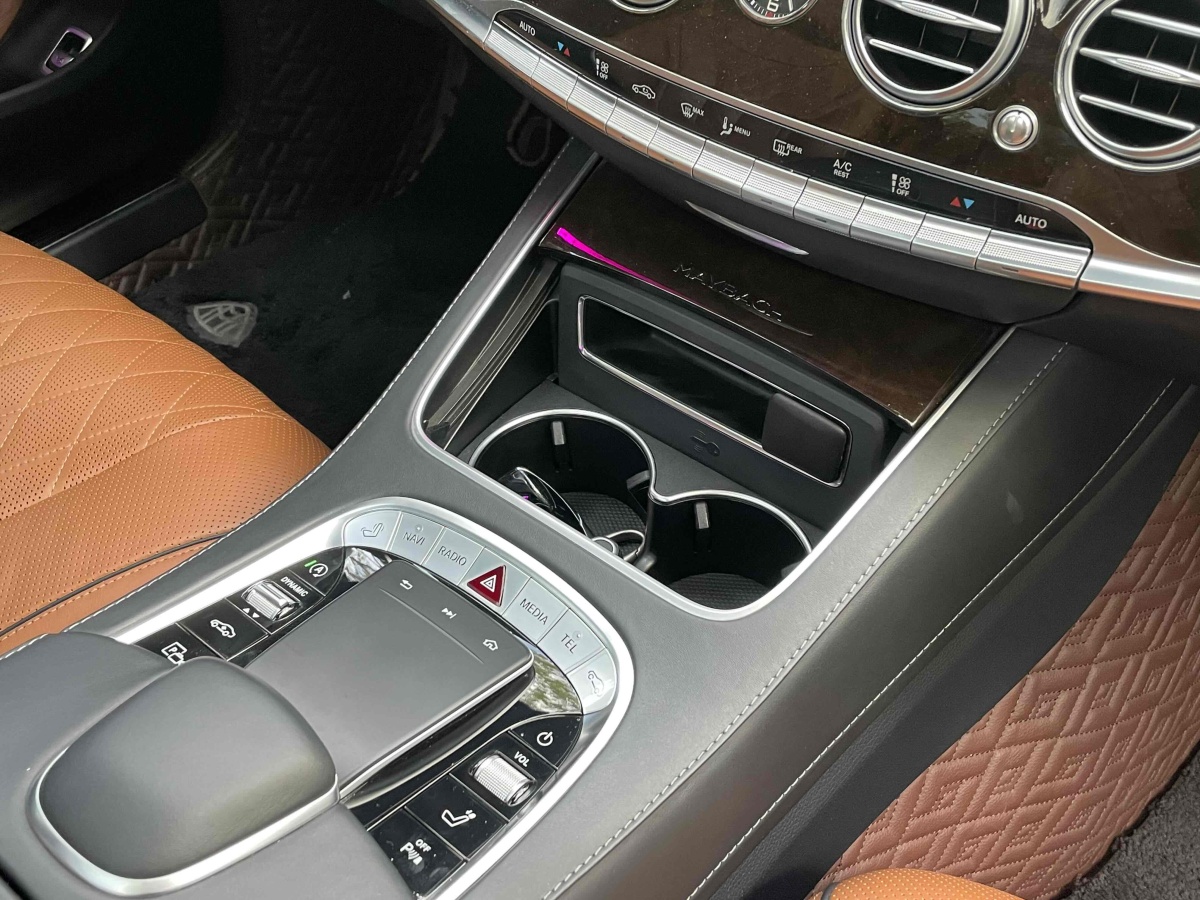 奔馳 邁巴赫S級  2020款 S 450 4MATIC 典藏版圖片