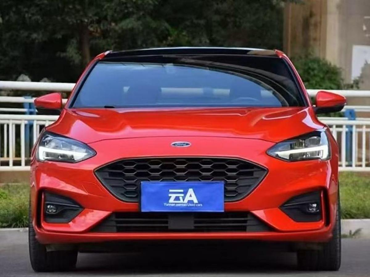 福特 ?？怂? 2021款 三廂 EcoBoost 180 自動(dòng)ST Line圖片