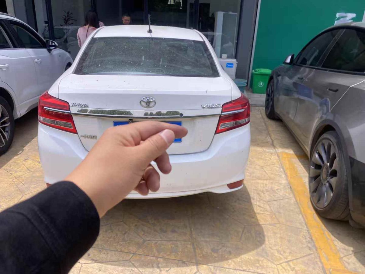 豐田 YARiS L 致享  2017款 1.5G 手動炫動版圖片