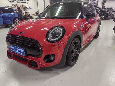 2019年9月 MINI COUNTRYMAN 1.5T COOPER 藝術(shù)家圖片