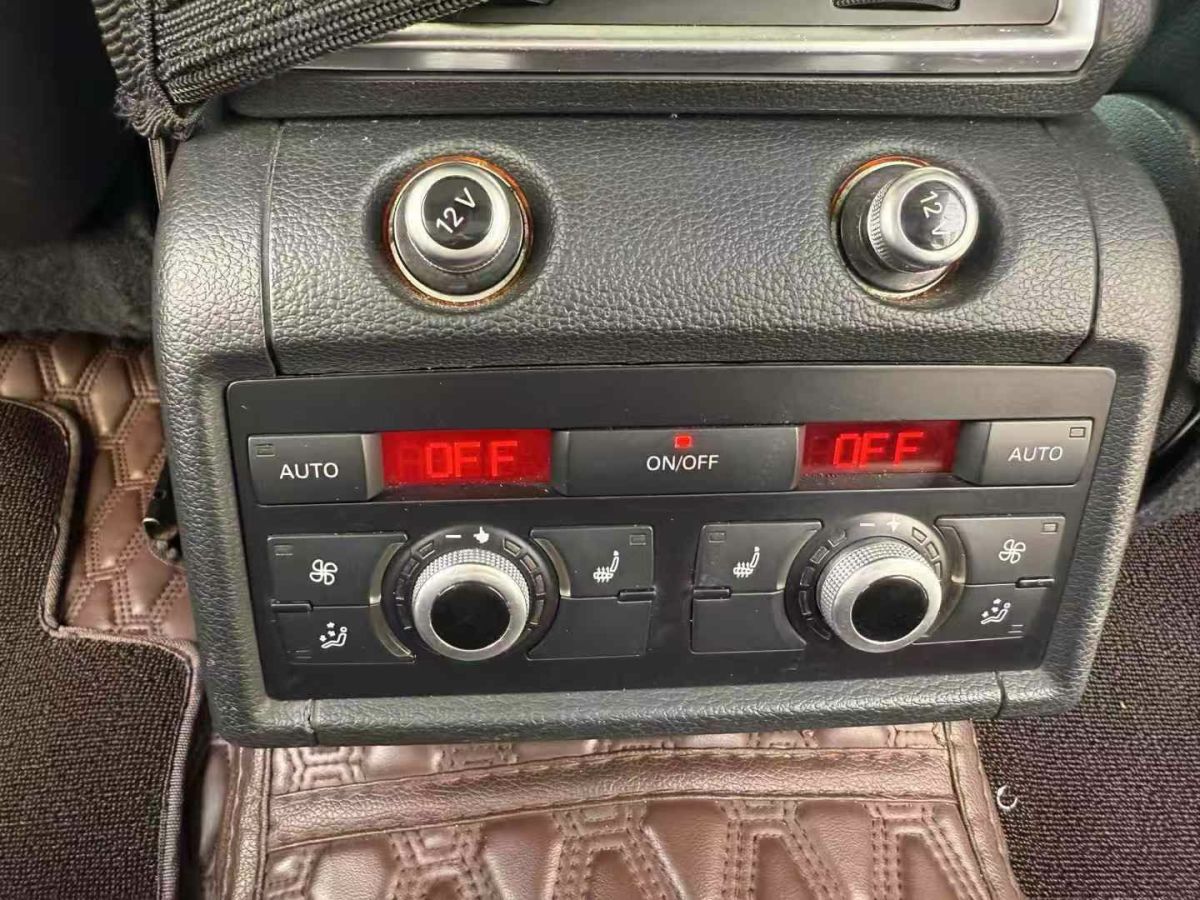 奧迪 奧迪Q7  2012款 Q7 3.0TFSI 豪華型 245kw圖片