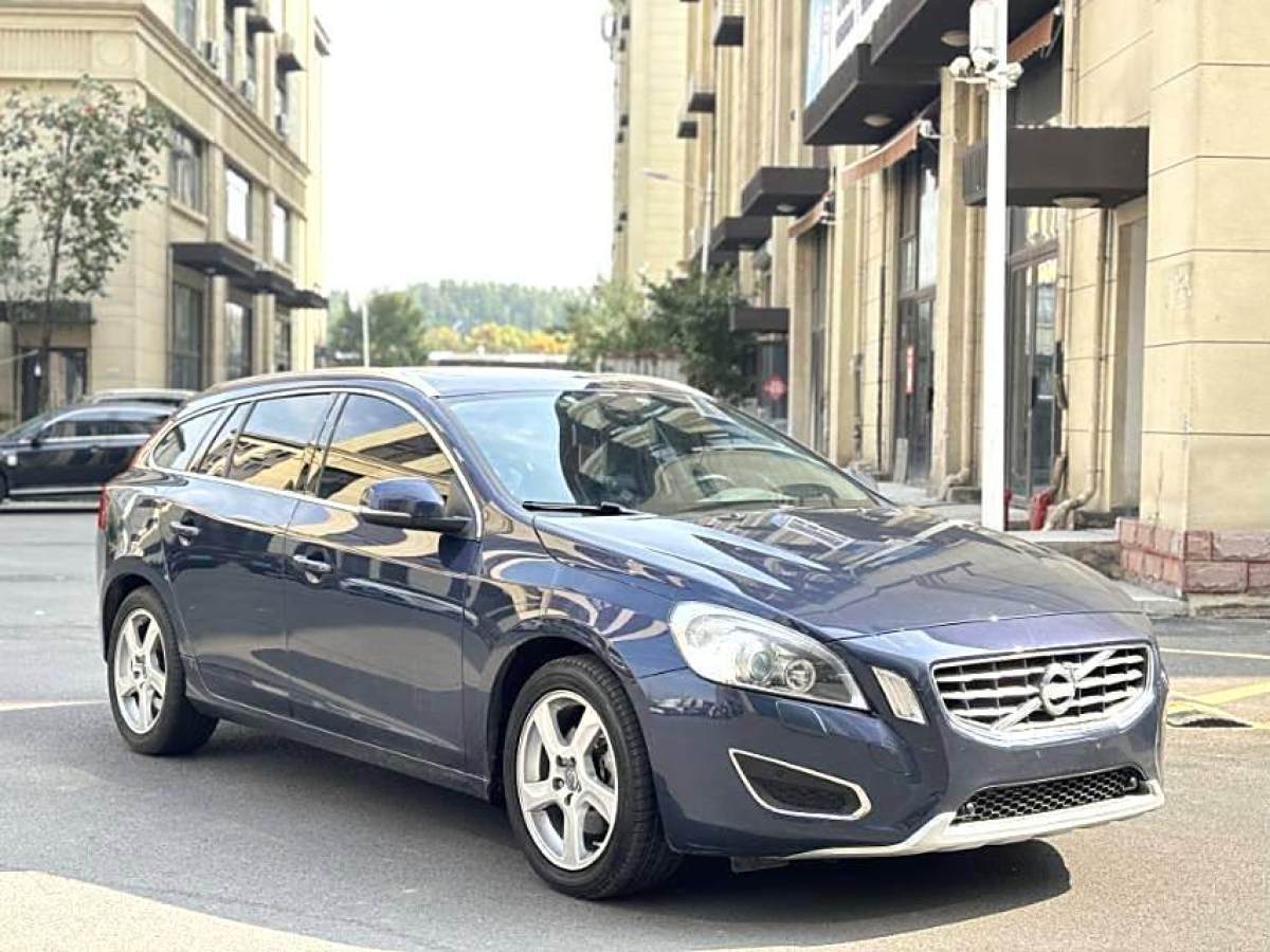 沃爾沃 V60  2013款 T5 智雅版圖片