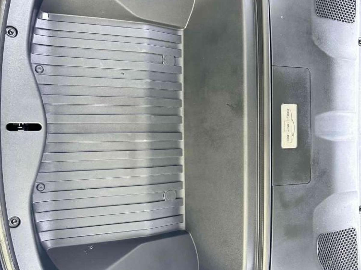 小米 小米SU7  2024款 800km 四驅(qū)超長續(xù)航高階智駕Max版圖片