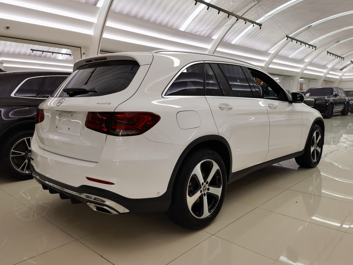 2023年2月奔馳 奔馳GLC  2020款 改款 GLC 260 L 4MATIC 動(dòng)感型