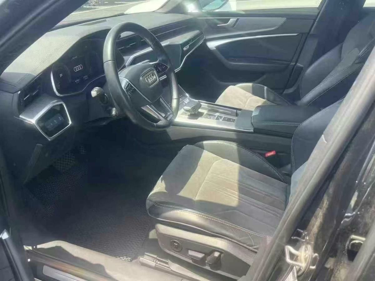 奧迪 奧迪A6L  2022款 40 TFSI 豪華動(dòng)感型圖片