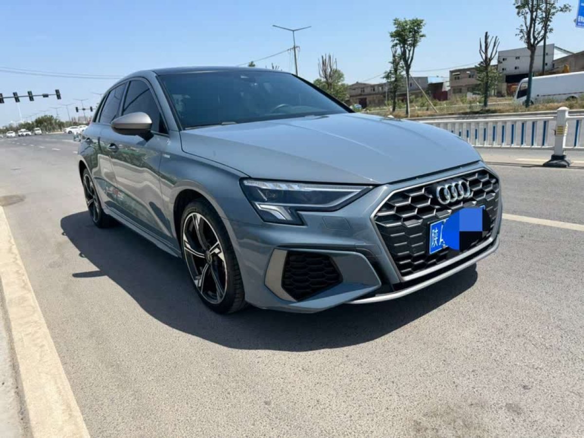 奧迪 奧迪A3  2022款 Sportback 35 TFSI RS套件燃速型圖片
