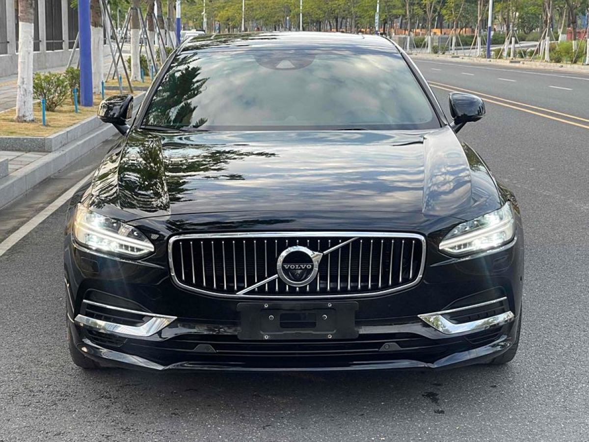 沃尔沃 S90新能源  2019款 T8 E驱混动 智雅版图片