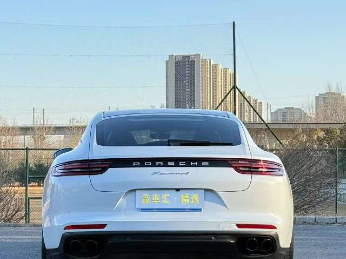 保時(shí)捷 Panamera  2017款 Panamera 4 行政加長(zhǎng)版 3.0T圖片