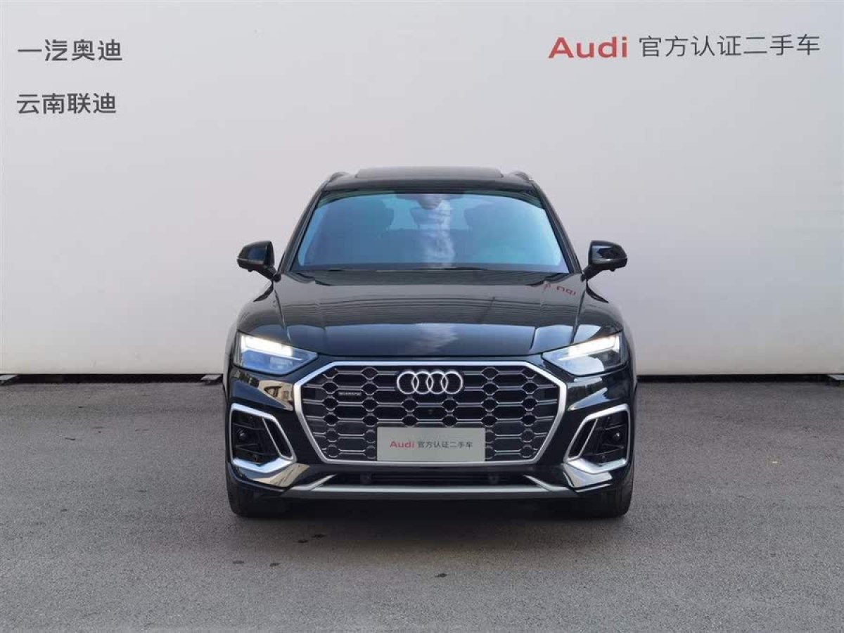 奧迪 奧迪Q5L  2022款 改款 45T 豪華動(dòng)感型圖片