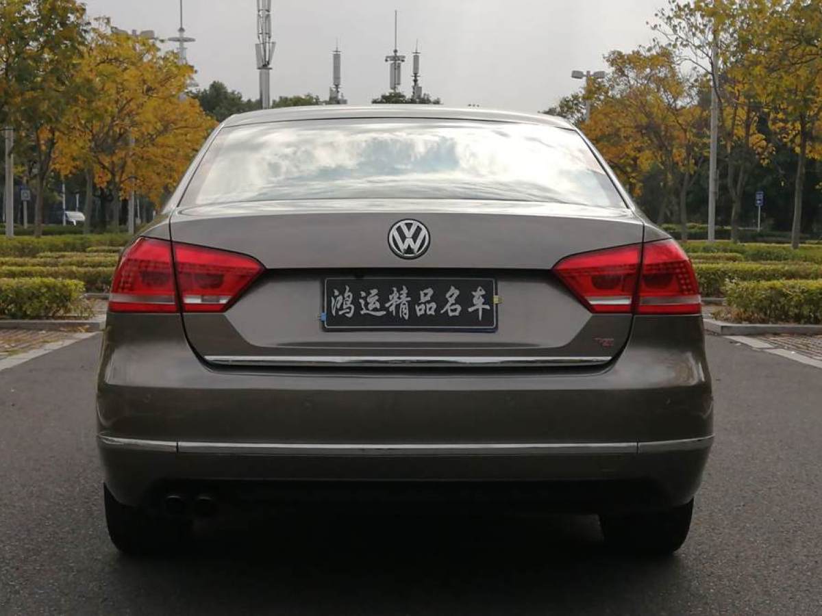 大眾 帕薩特  2011款 2.0TSI DSG御尊版圖片