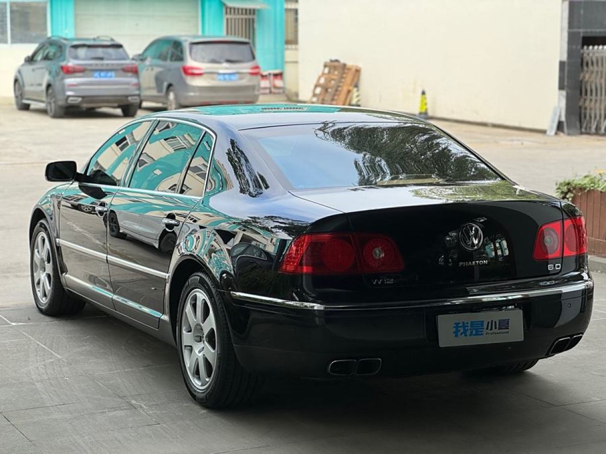 大眾 輝騰  2005款 6.0L W12 5座豪華版圖片